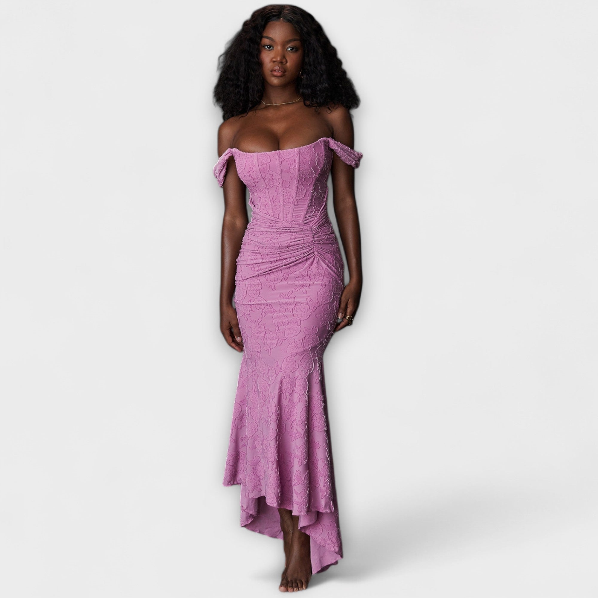 Renske - Elegant and Refined Dress with Corset