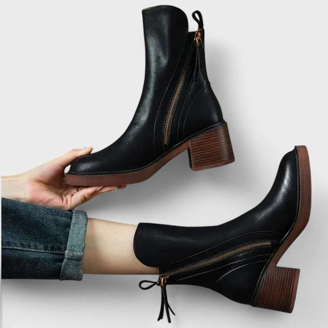 Nessa Zip Boots - Black