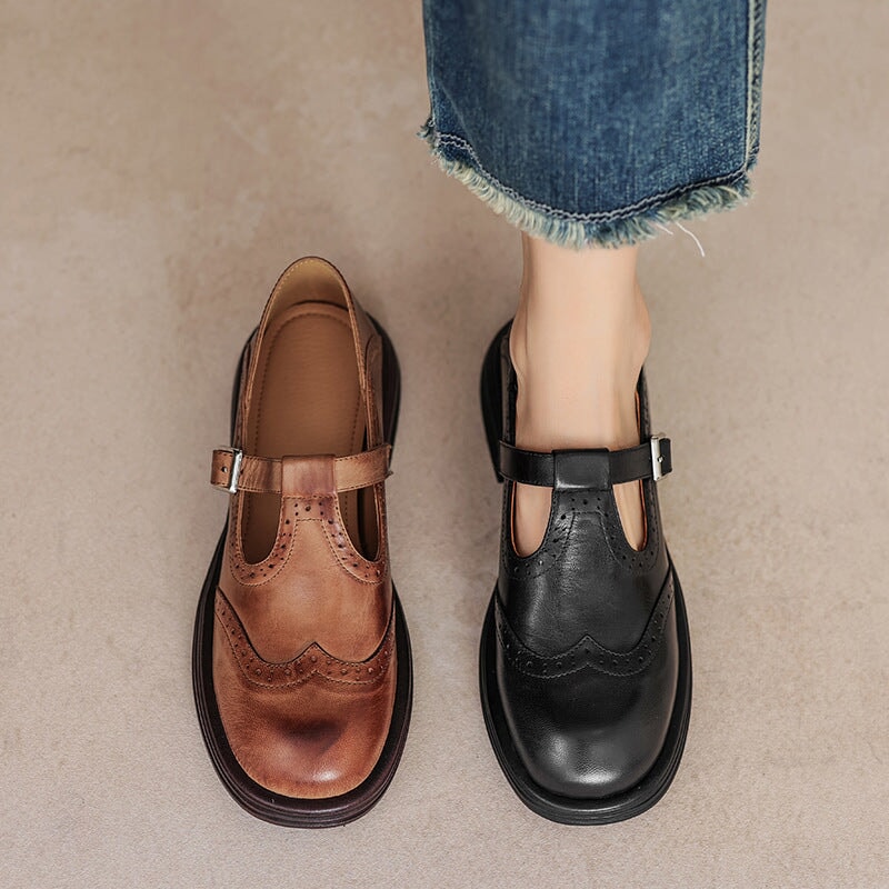 Zinnia Mary Jane shoes, heel detail